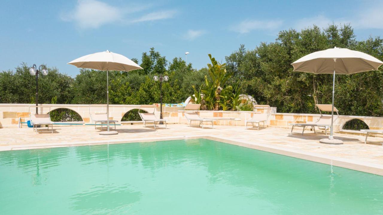 Appartamento Gardenia In Villa Mariella Остуни Екстериор снимка